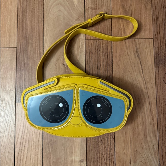 Loungefly Handbags - Loungefly Wall-E Waist Bag